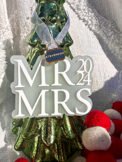 Mr & Mrs Ornament