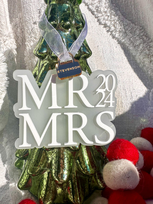 Mr & Mrs Ornament